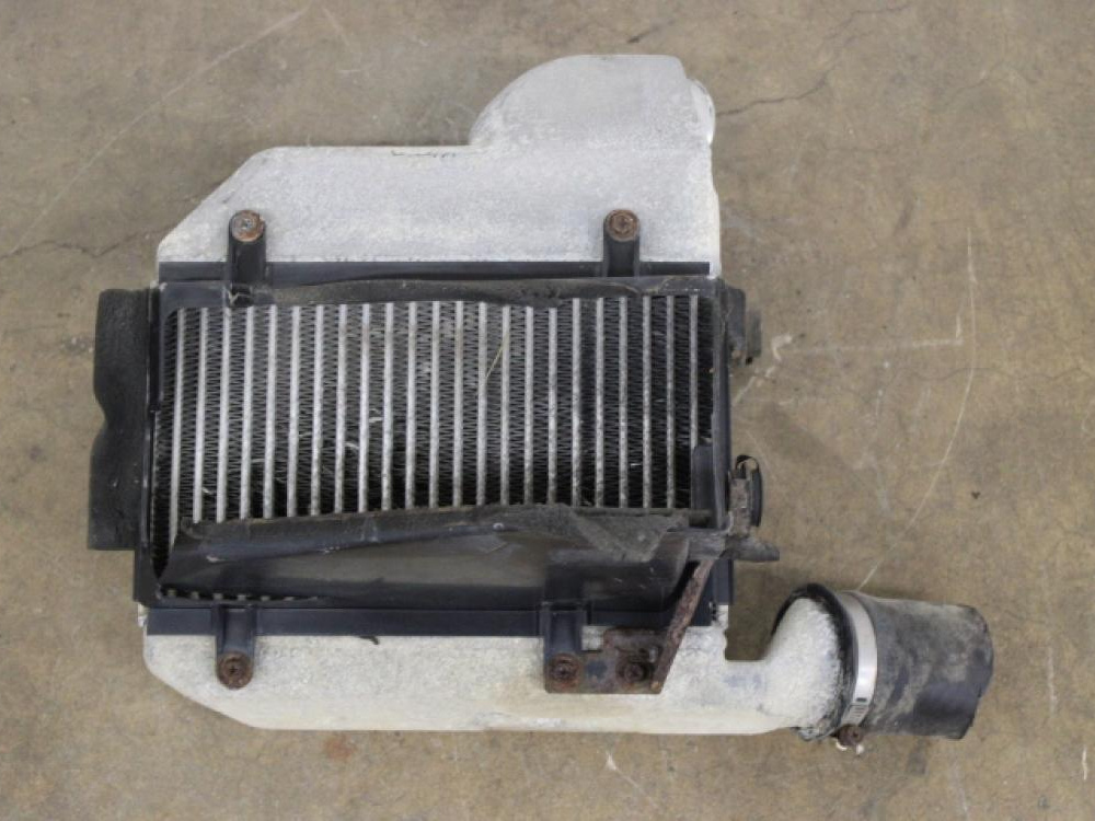 JDM 98-05 TOYOTA ARISTO INTERCOOLER: Image 5