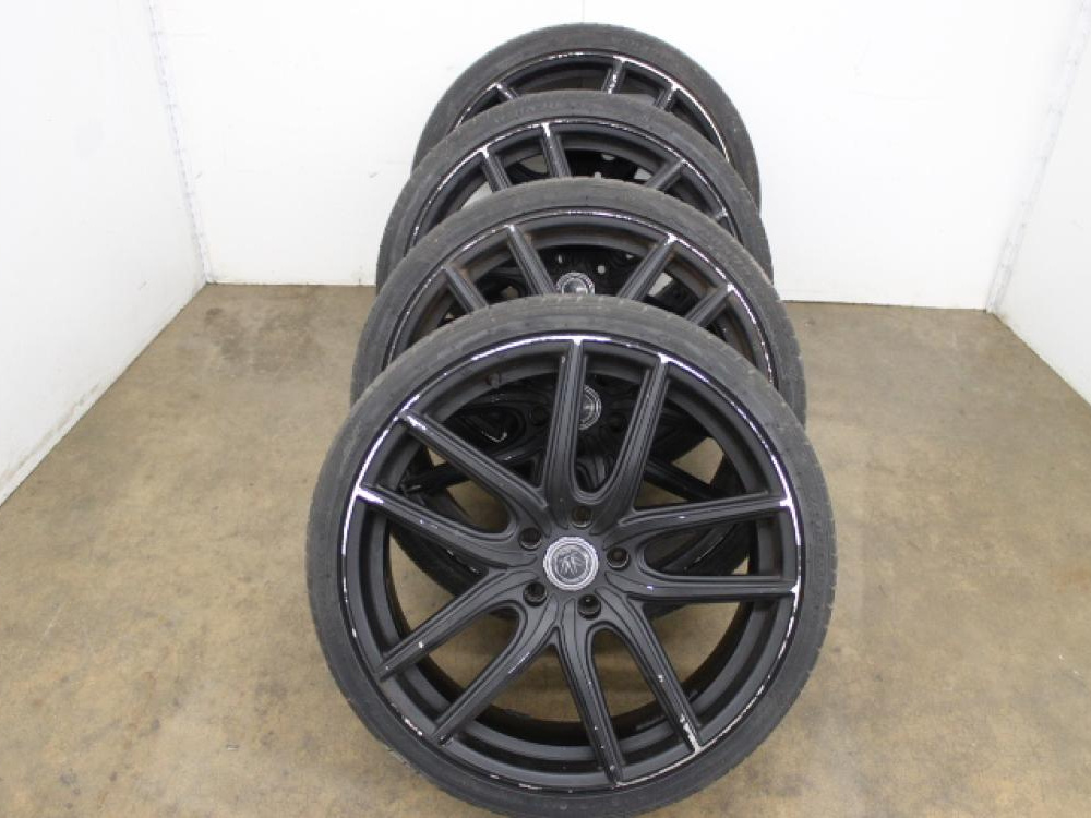 BADX 18X8 +45 5X114.3 WINRUN 225-35R20: Image 5