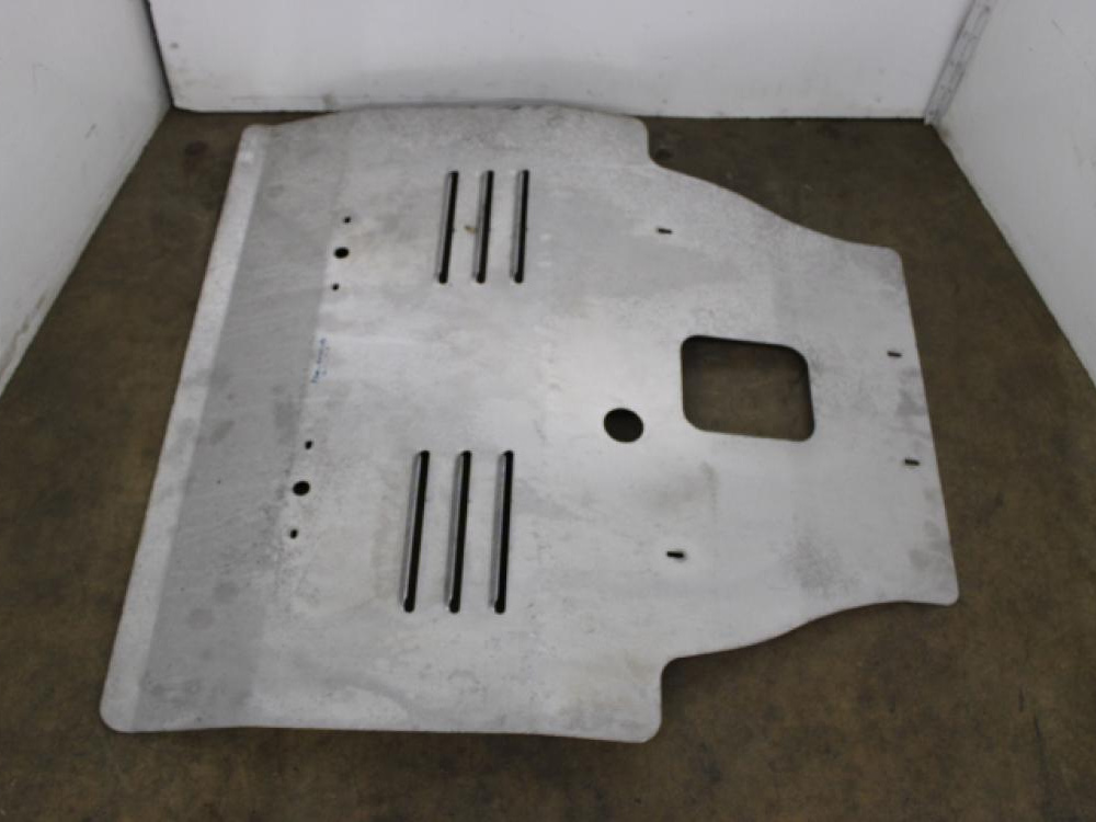 03-08 SUBARU FORESTER SG9 SKID PLATE: Image 2