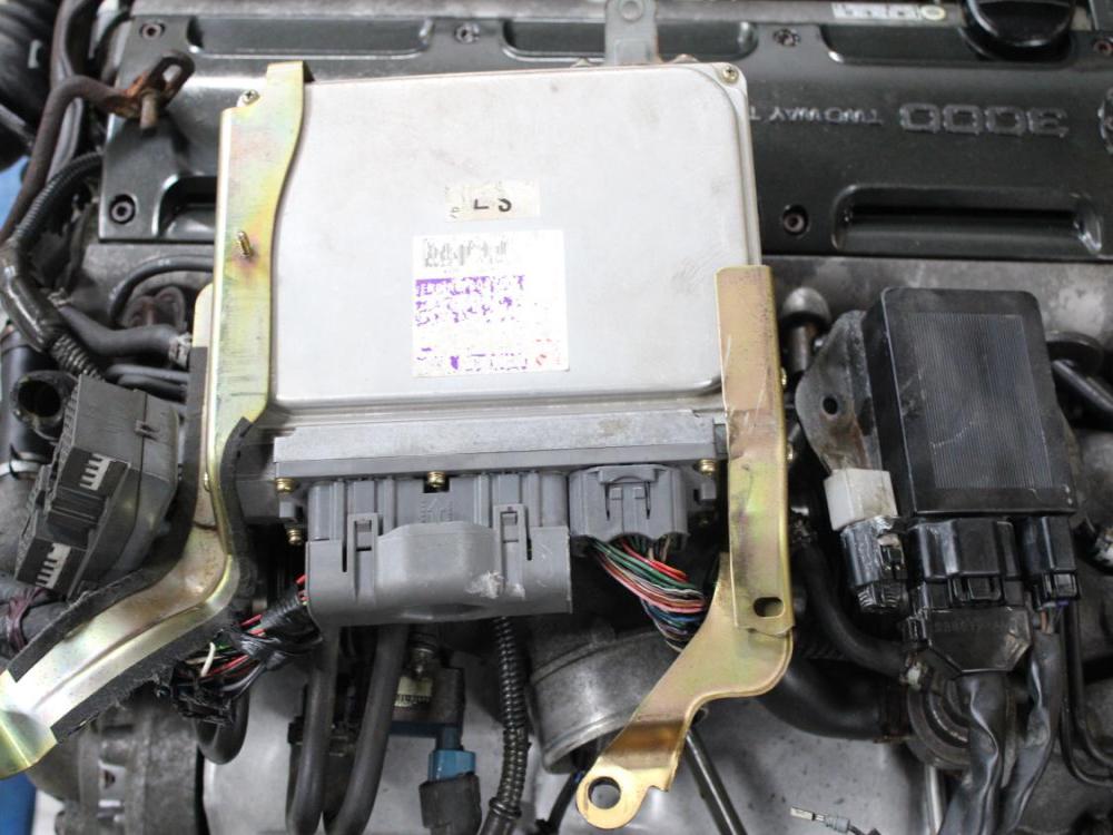 JDM TOYOTA 2JZ-GTE 3.0L TWIN TURBO NON VVTI ENGINE WITH A/T + WIRING & ECU: Image 15