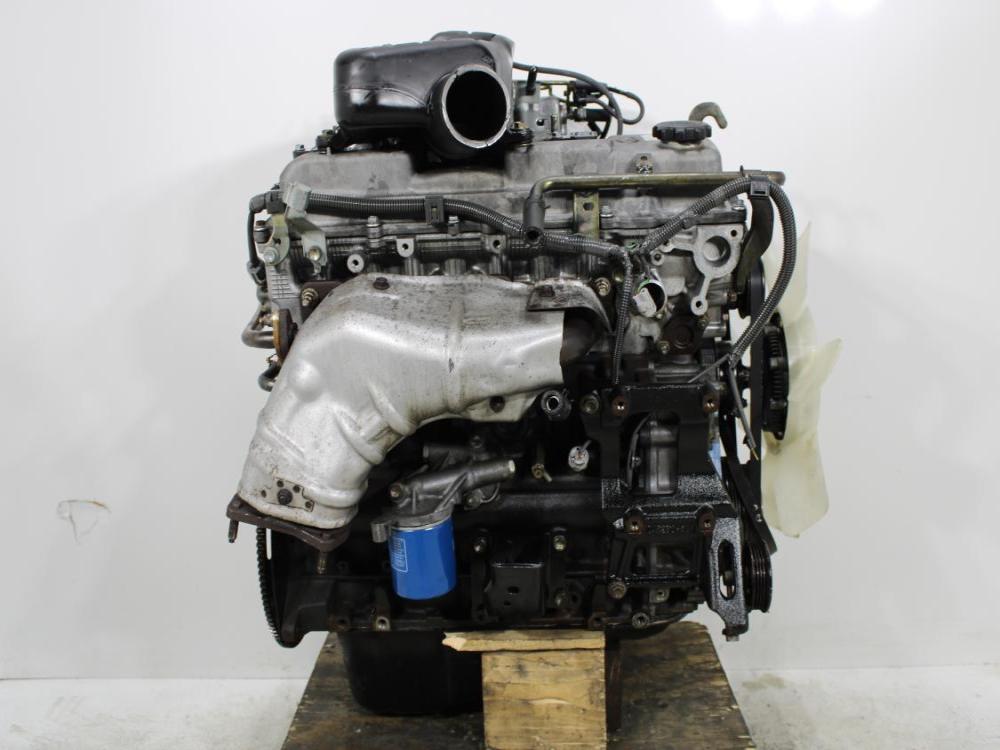 JDM 1997-2004 TOYOTA 4RUNNER, TACOMA, T100 3RZ-FE 2.7L DOHC 4 CYL COIL TYPE 4 PORT ENGINE: Image 9