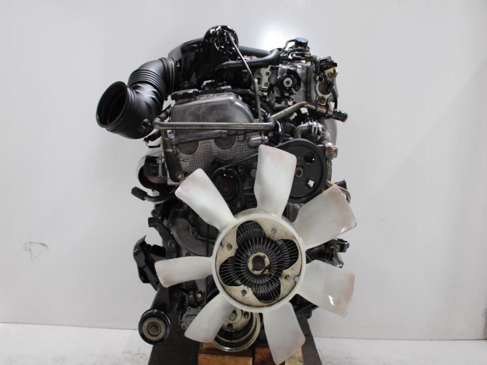 JDM 1995-2004 TOYOTA 4RUNNER, TACOMA, T100 3RZ-FE 2.7L DOHC 4CYL COIL TYPE 4 PORT ENGINE: Image 3
