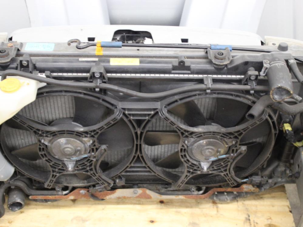 03-08 SUBARU FORESTER FRONT CUT: Image 4