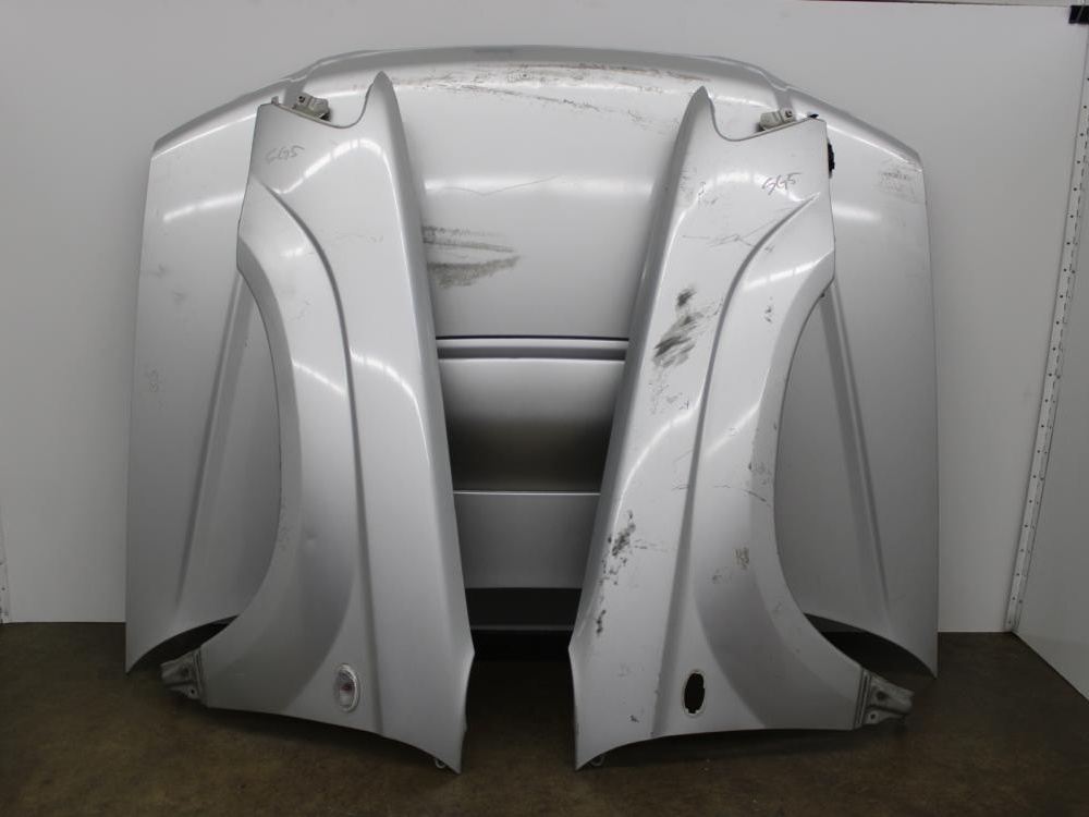 JDM 2003-2008 SG5, SG9 SUBARU FORESTER FRONT END NOSE CUT: Image 6