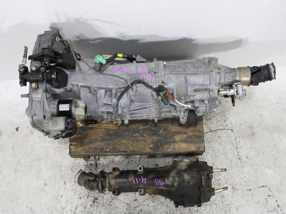 JDM 2008-2014 SUBARU IMPREZA WRX EJ20 TURBO 5 SPEED AWD M/T WITH REAR DIFF: Image 1