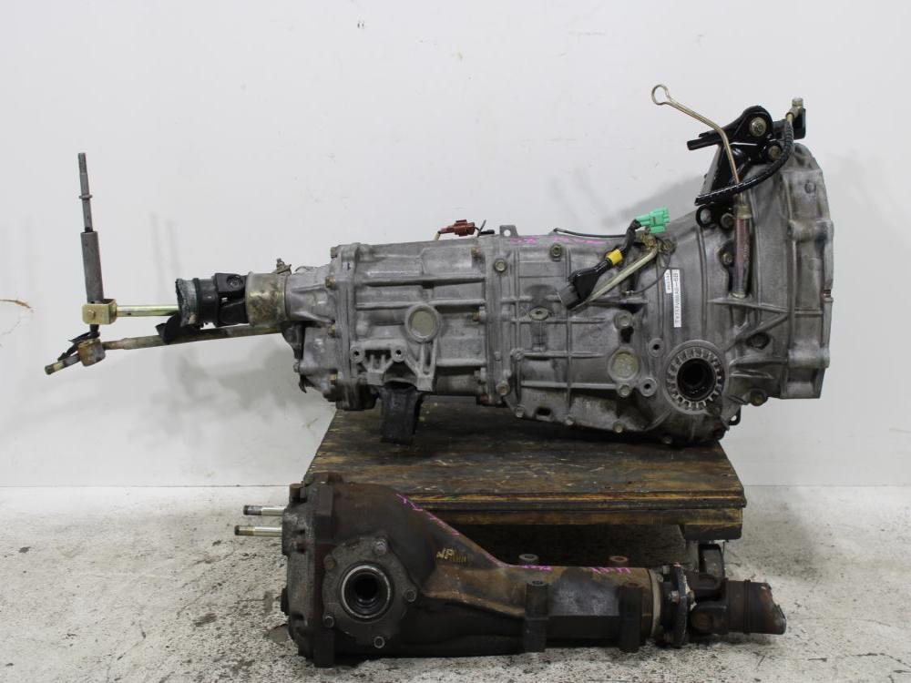 JDM 2008-2014 SUBARU IMPREZA WRX EJ20 TURBO 5 SPEED AWD M/T WITH REAR DIFF: Image 6